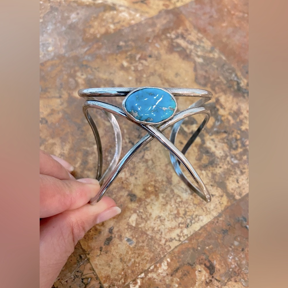 Sterling Silver Cuff with genuine Turquoise 🩵